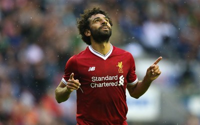 爱游戏体育精华-伊萨克远射轰出世界波